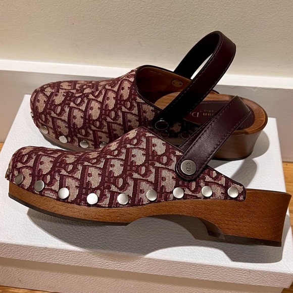 Dior Patterned Burgundy Mules - Picture 3 of 6